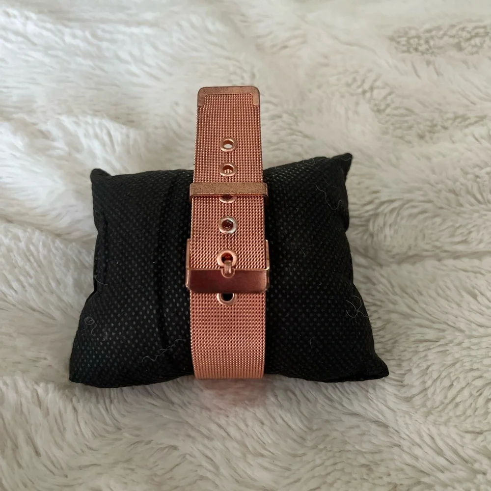 Elegant Rose Gold Women's Watch
